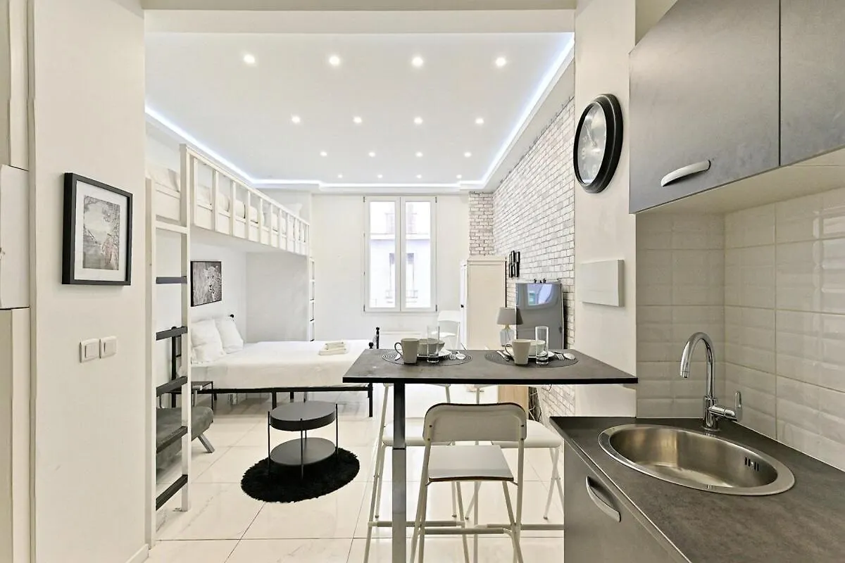 Studio Cosy Proche De Montmartre Charme Du 18E Paris Apartment